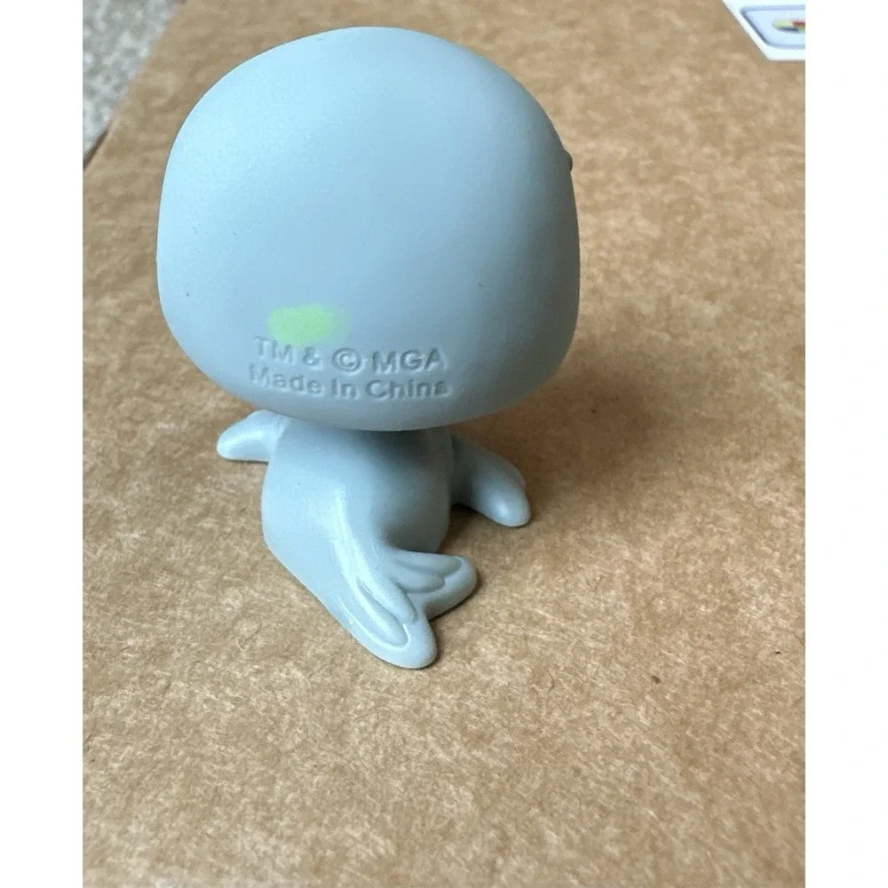 Littlest Pet Shop Gray Seal With Blue Eyes TM & MGA